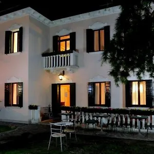 Crispi Μέστρε